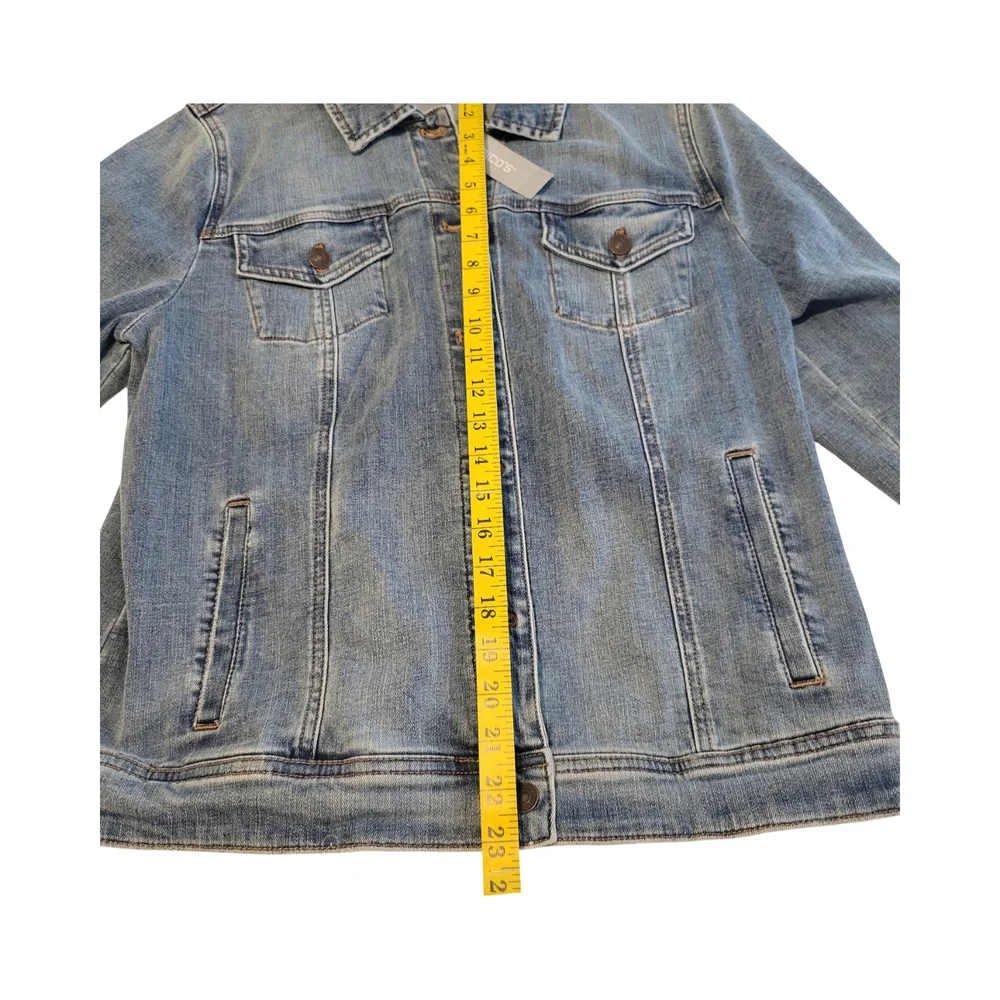 Chico's Blue Jean Jacket Relaxed Fit Timeless Design - Picture 11 of 13